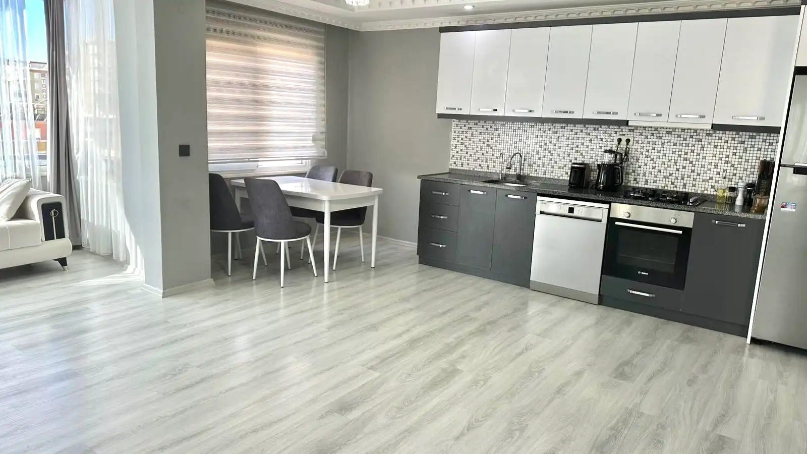 Изображение Просторная квартира с видом на море в Махмутларе – 4+1, 230 м²